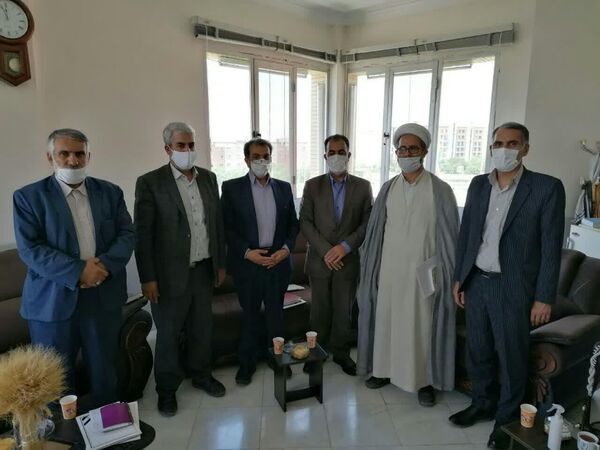 ابلاغ احکام اعضای هیئت تخلفات اداری سازمان جهادکشاورزی چهارمحال و بختیاری