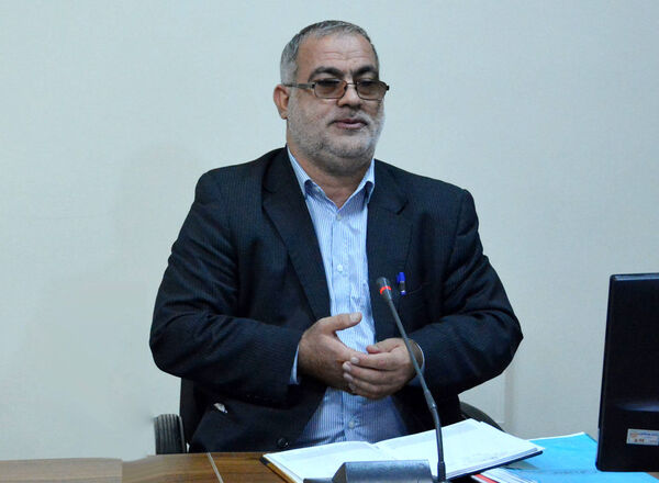 جوانان انقلابی حماسه سازان دوران دفاع مقدس بودند