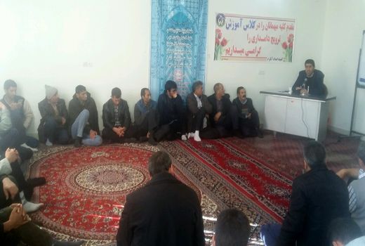 دامداران شهرستان آوج با بیماریهای دام آشنا شدند