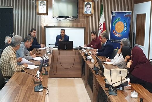 ممنوعیت خروج پست لارو بدون بیمه پایه از مراکز پرورشی