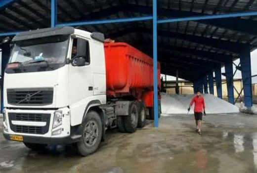 بیش  ۱۷ هزار تن کود شیمیایی بین کشاورزان چهارمحال و بختیاری توزیع شد