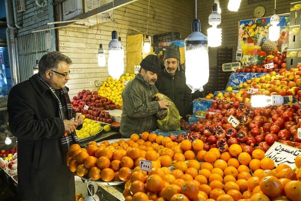 تأمین میوه‌های تنظیم بازار آذربایجان غربی از تولیدات داخلی