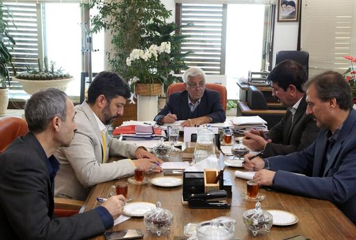 توسعه تعامل با تشکل های کشاورزی از اولویت های وزارت جهاد کشاورزی است