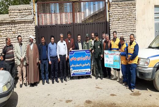عملیات رایگان واکسیناسیون دام‌های سبک و سنگین و ویزیت رایگان گروه جهادی اداره دامپزشکی بستان آباد