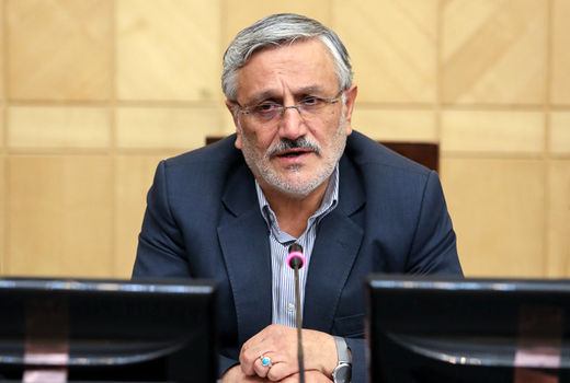 برخی با شلوغ بازی برای دولت مشکل ساز شده‌اند