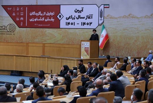 از مهمترین مولفه های قدرت در کشور تولید و کشاورزی است/ دشمن نمی‌خواهد در حوزه کشاورزی خودکفا شویم