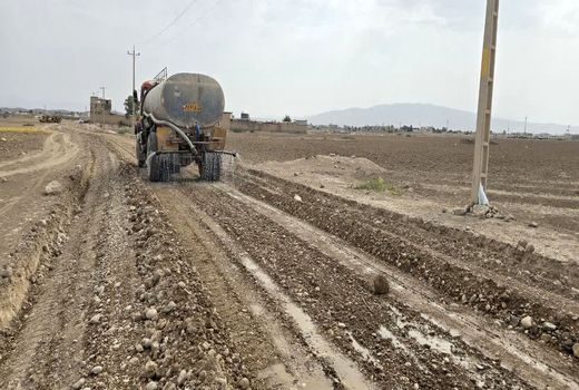 جاده بین مزارع شیبکوه شهرستان فسا به بهره‌برداری رسید