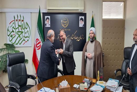  گام بلند جهاد کشاورزی آذربایجان غربی در مسیر خدمت‌رسانی عتبات عالیات؛ از امضای تفاهم‌نامه راهبردی تا تجلیل از خادمان اربعین