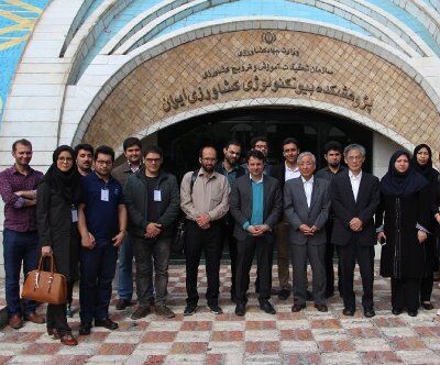 برگزاری کارگاه آموزش اصلاح مولکولی گیاهان زینتی در پژوهشکده بیوتکنولوژی کشاورزی/ گردش مالی 200 میلیارد دلاری گل و گیاهان زینتی در جهان