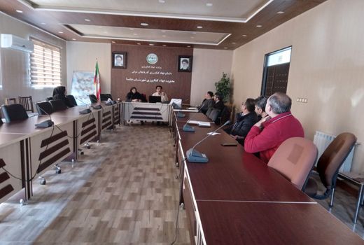 برگزاری جلسه آموزشی نحوه کار بخش عرضه سموم به بهره بردار در سامانه مونیتورینگ سموم در جلفا