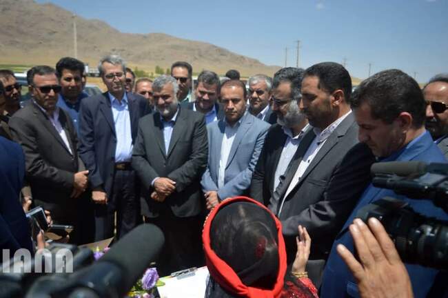 بازدید و بهره برداری پروژه های بخش کشاورزی در سفر وزیر جهاد کشاورزی به استان فارس