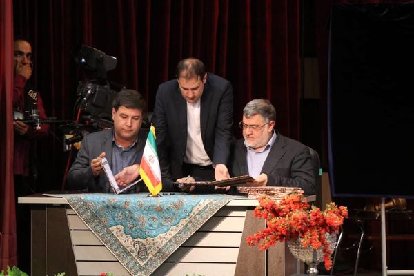 مبادله تفاهم نامه توسعه ۱ هزار هکتاری شهرک های کشاورزی در خراسان جنوبی 