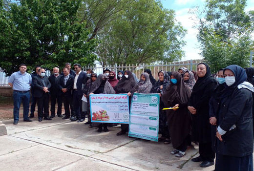 برگزاری کارگاه آموزشی ایمنی غذا از مزرعه تا سفره ویژه زنان روستایی شهرستان جلفا