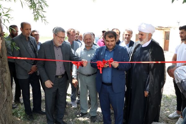 افتتاح یک طرح سامانه نوین آبیاری در شهرستان آوج