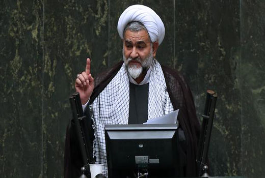 ۷۰۰ هکتار زمین متری ۱۳ هزار تومان واگذار شده است