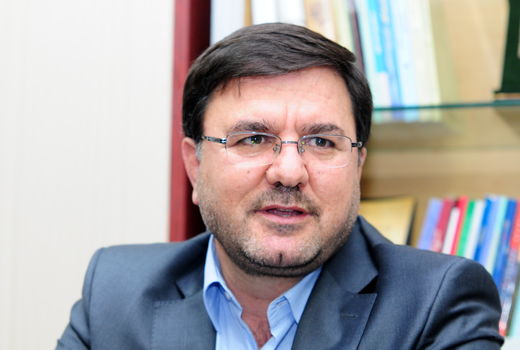 چه کسی جز دولت باید مشکلات را حل کند