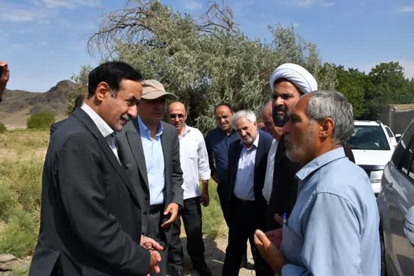 بازدید معاون آب و خاک وزارت جهادکشاورزی از پروژههای آب و خاک شهرستان بناب با هدف مدیریت بحران کمآبی