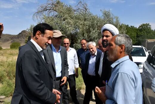 بازدید معاون آب و خاک وزارت جهادکشاورزی از پروژه‌های آب و خاک شهرستان بناب با هدف مدیریت بحران کم‌آبی
