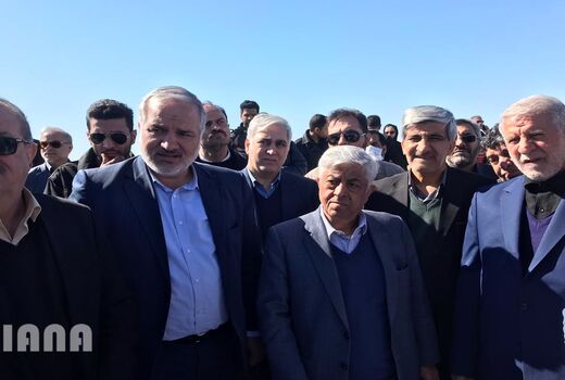 بازدید سرپرست وزارت جهاد کشاورزی از اجرای طرح 46 هزار هکتاری آبیاری دشت سیستان و مناطق سیل زده