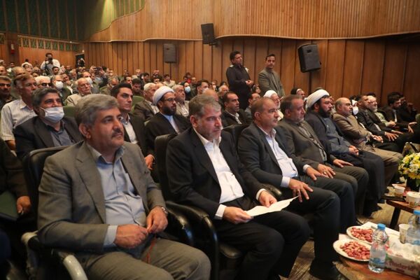 موانع پیش رو برای اعطای تسهیلات پسته کاران برداشته شود
