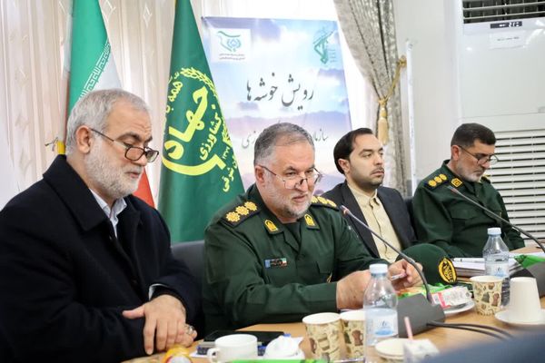 جانشین فرمانده سپاه عاشورا: استقلال کشور در گرو خودکفایی کشاورزی است