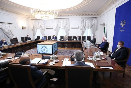 ارتباط پایدار بین حلقه‌های مختلف زنجیره گوشت و مرغ تا واحدهای عرضه با جدیت پیگیری شود