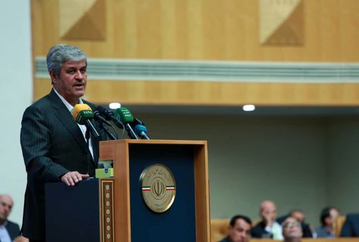 منابع دولت برای تأمین نیازهای کشاورزی و معیشت مردم تنها ۱۱ میلیارد دلار است