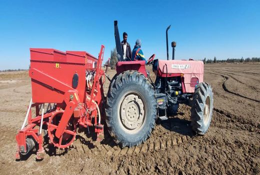 ۵٣١ دستگاه ماشین آلات به کشاورزان سیستان و بلوچستان واگذار شد 