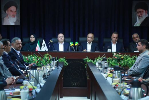 شرکت بازرگانی دولتی در امنیت غذایی نقش محوری دارد/ تشویق کشاورزان به تولید گندم با کیفیت