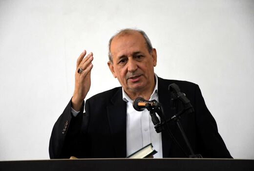 پیگیری مشکلات کشاورزی قلی‌بیگلو و تأمین نهاده‌های دامی عشایر خداآفرین