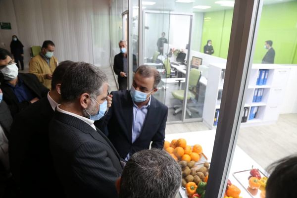 بازدید وزیر جهاد کشاورزی از مرکز لجستیک و پایانه صادرات محصولات کشاورزی روماک گستر پارس 