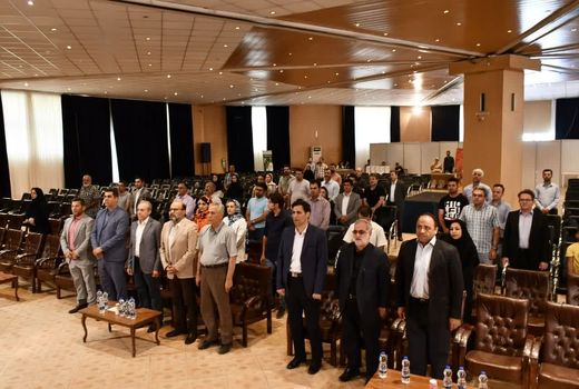 برگزاری سمینار تخصصی تجهیزات گلخانه‌ای با رویکرد ارزان‌سازی و انبوه‌سازی در تبریز