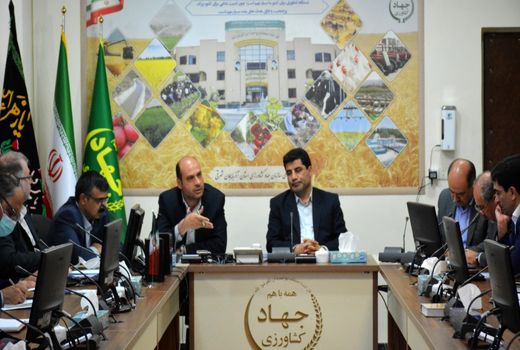 همکاری دانشگاه آزاد اسلامی و سازمان جهاد کشاورزی در زمینه احیای دریاچه ارومیه