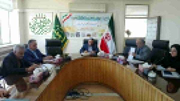 توسعه گلخانه های کوچک مقیاس روستایی بهترین فرصت برای اشتغال و درآمد زایی در آذربایجان غربی 