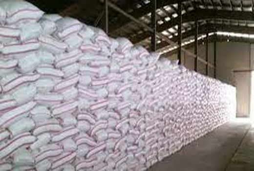 توزیع بیش از 7 هزارتن کود شیمیایی اوره بین کشت و صنعت‌های خوزستان