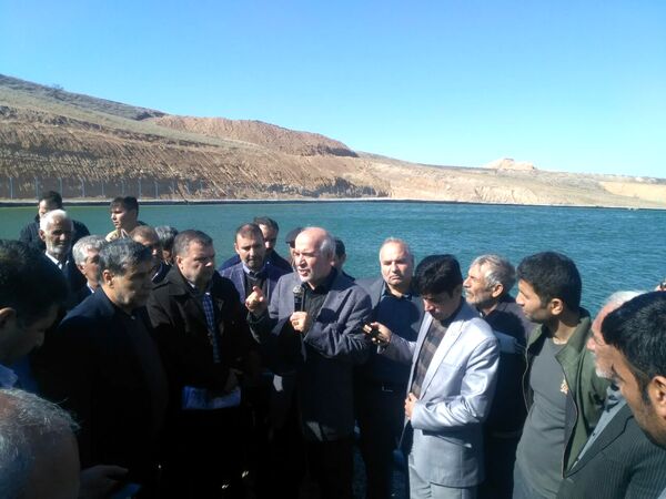 افتتاح پروژه استخر ذخیره آب کشاورزی روستای بدرانلو در خراسان شمالی