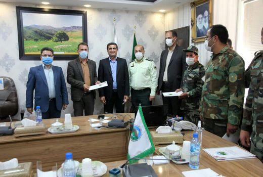 تجلیل از برگزیدگان چهارمین جشنواره ملی روز جنگلبان در چهارمحال و بختیاری 