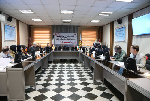 تمرکز مؤسسه تحقیقات علوم دامی بر افزایش بهره‌وری، خوداتکایی نهاده‌ها و اصلاح نژاد دام و طیور