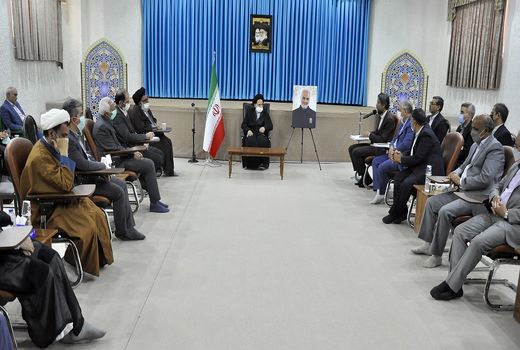 تبیین برنامه های جهادکشاورزی در دیدار با نماینده ولی فقیه