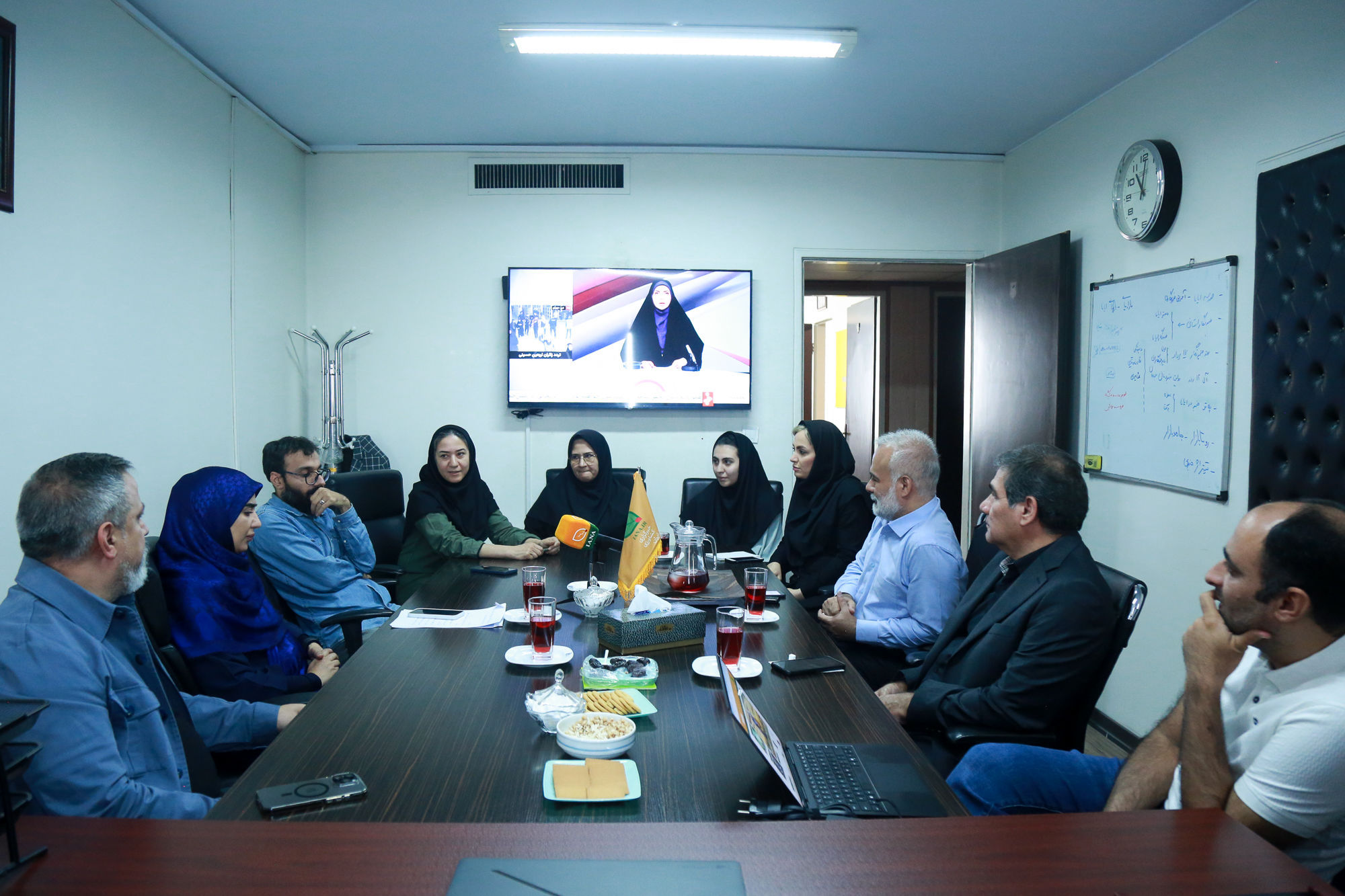 بازدید رئیس مرکز روابط عمومی وزارت جهاد کشاورزی از خبرگزاری ایانا 