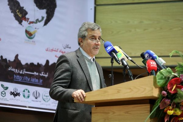 مدیریت آب در بخش زراعت یکی از کلیدهای اصلی برای موضوع خاک 