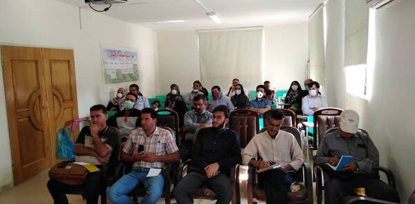 بهره برداران ازآتش زدن بقایای گیاهی در مزارع کشاورزی خودداری کنند