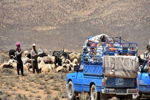کوچ ماشینی اجباری عشایر برای جلوگیری از شیوع ویروس کرونا 