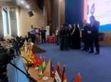 تجلیل از بانوی کارآفرین تکابی در نهمین همایش ملی گرامی‌داشت روز جهانی زنان روستایی و عشایری