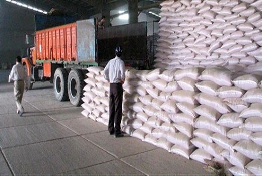 توزیع کود با استفاده از اپلیکشن مزرعه در مرودشت