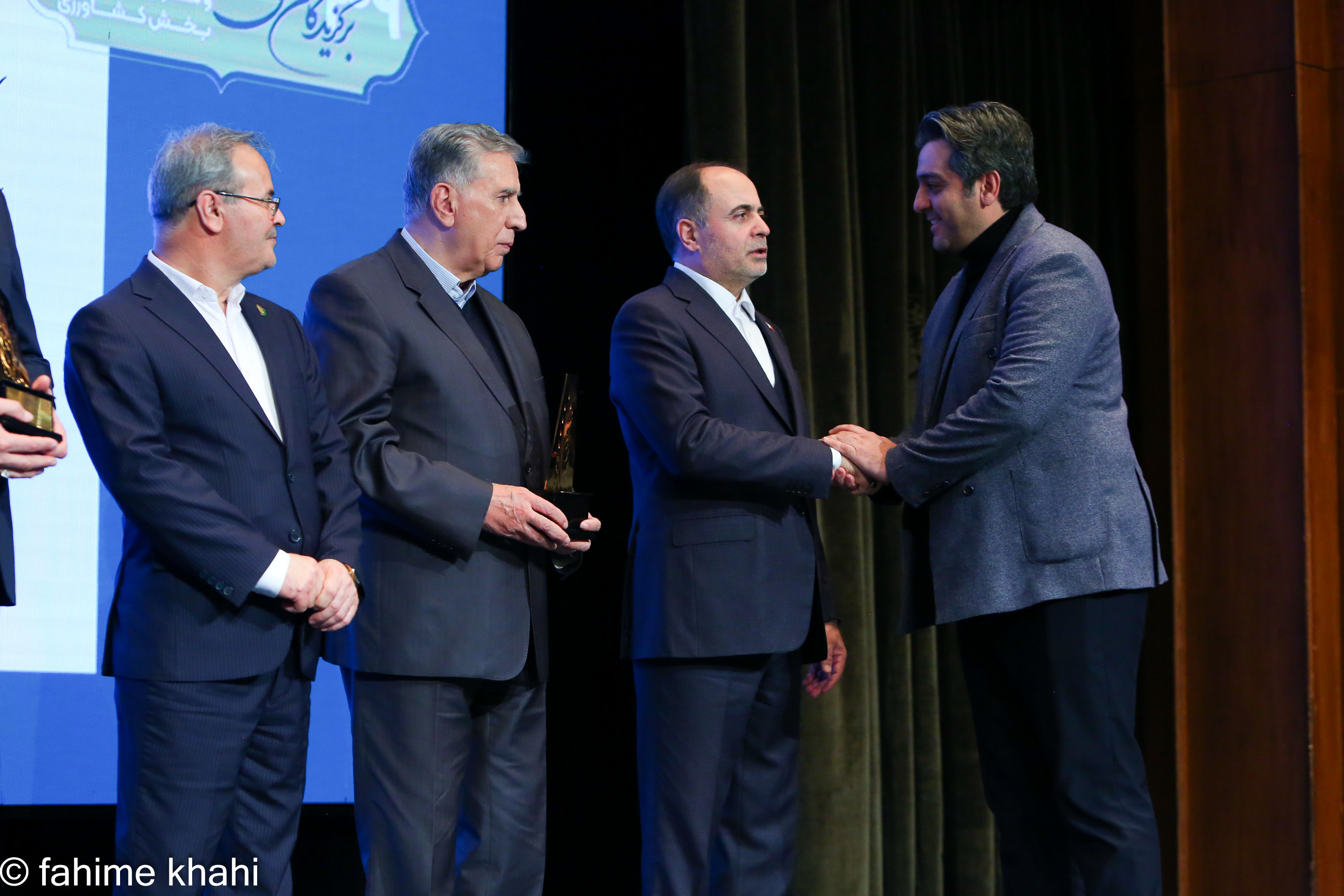 تجلیل از برگزیدگان ملی بخش کشاورزی 