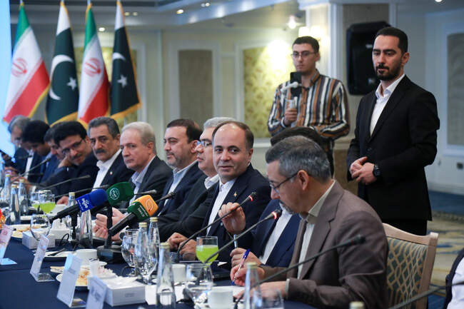  نشست مشترک هیات های جمهوری اسلامی ایران و پاکستان 
