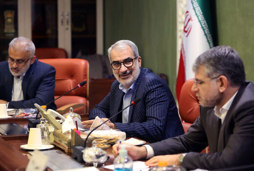 گزارش تصویری جلسه طرح مردمی کاشت یک میلیارد درخت