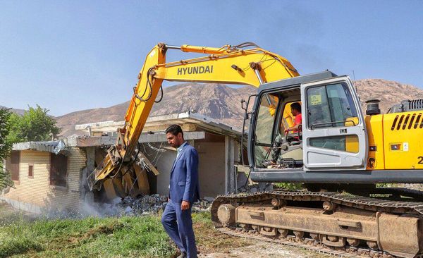 اجرای 346 مورد حکم قلع و قمع در اراضی کشاورزی چهارمحال و بختیاری