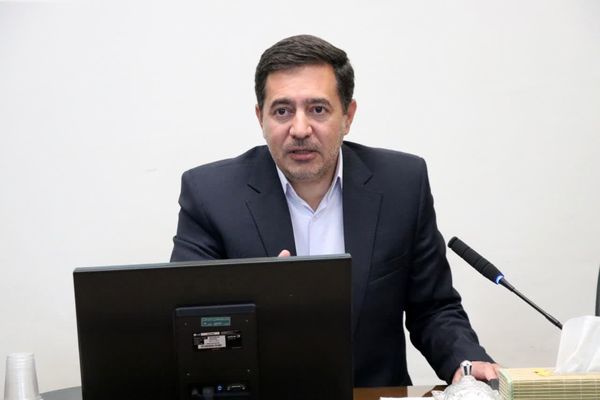 آغاز توزیع میوه شب عید در استان فارس 